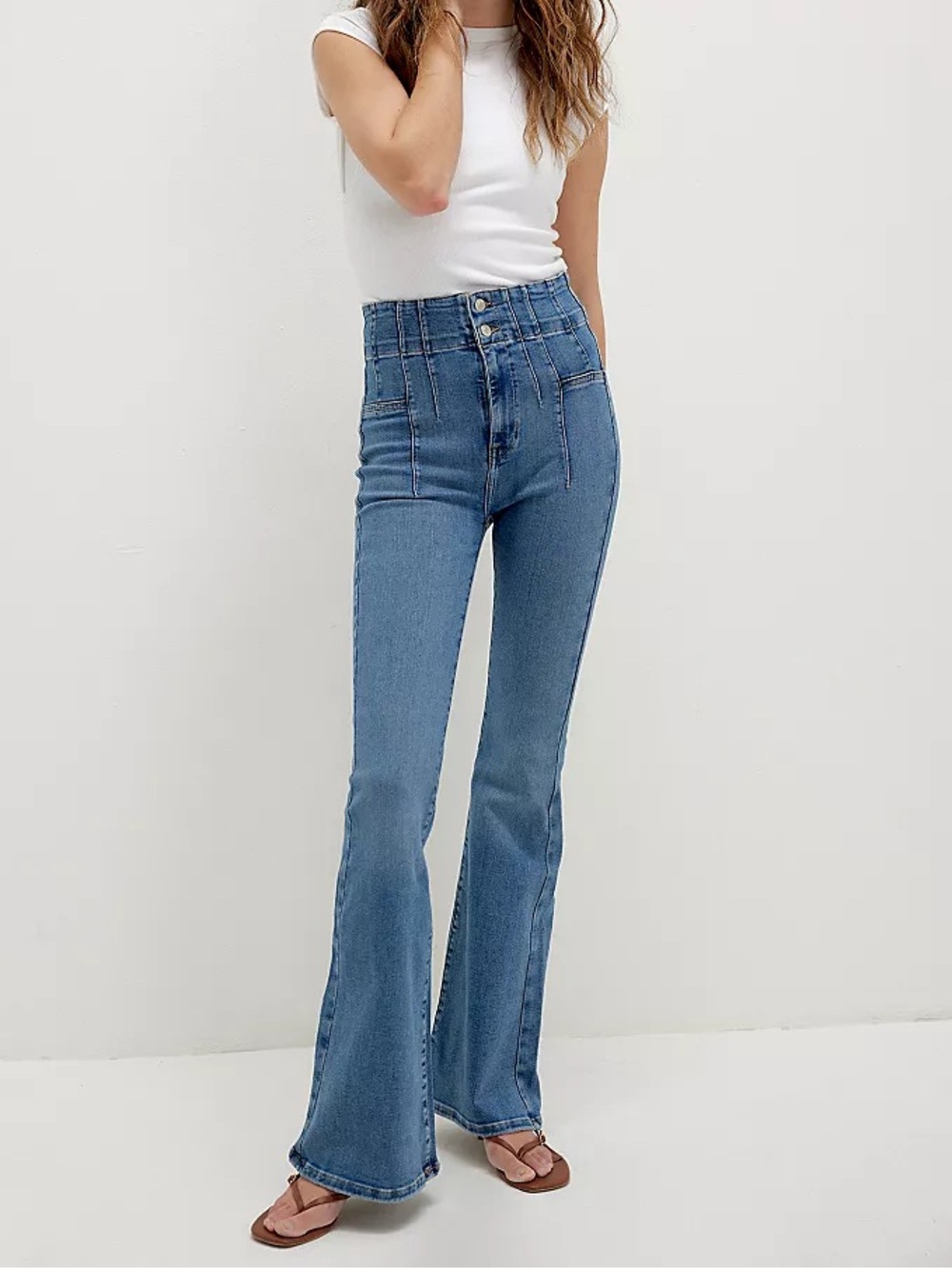 NWT We The Free Jayde Flare Jeans sz 31